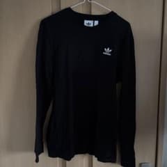 adidas ブラック ロングスリーブ Tシャツのサムネイル