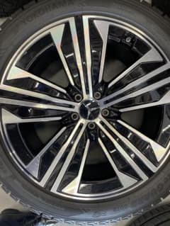 EQSSUV 純正スタッドレスタイヤ　ヨコハマ　275/45R21のサムネイル