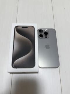 【お値引き中】Apple iPhone 15 Pro シルバー 本体　128GBのサムネイル
