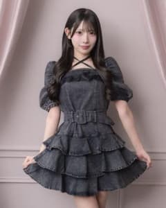 pium ティアードフリルミニワンピース デニム ワンピース - メルカリ