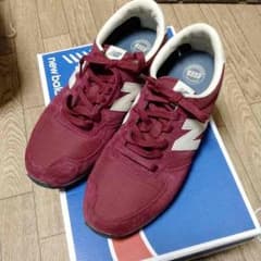 NEW BALANCE 420のサムネイル