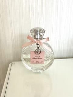 JILLSTUART Eau de White Floral 香水のサムネイル