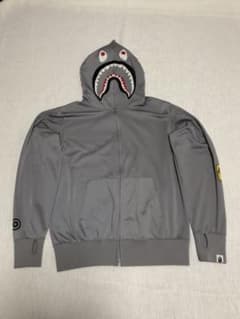 激レア！A BATHING APE  シャークパーカー　グレー　Mサイズのサムネイル