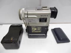 希少大人気 動作品 Mini DV Sonyソニービデオカメラ DCR-PC10 - メルカリ