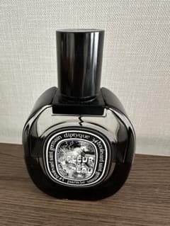 diptyque FLEUR DE PEAU 香水のサムネイル