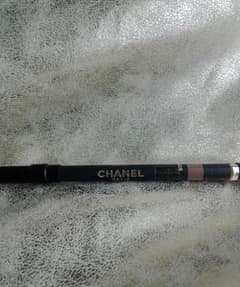 ■CHANEL■ シャネルリップライナー■　レ　クレイヨン　レーヴ　ベージュのサムネイル