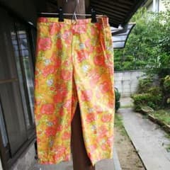 花柄パンツのサムネイル