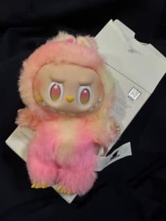 【正規品】LABUBU Energy ラブブ　エナジー　LOYALTYのサムネイル