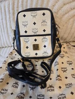 MCM ショルダーバッグ ホワイト ネイビー　ミラー ヴィンテージのサムネイル