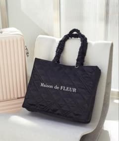 Maison de FLEUR キルティングトートバッグ ブラックのサムネイル