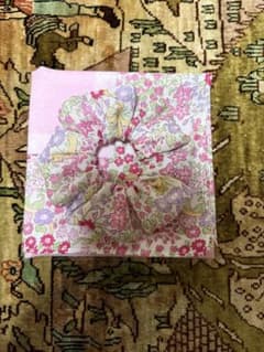 花柄シュシュ ピンク系のサムネイル