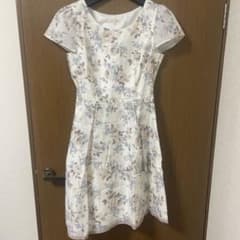 LEST ROSE 花柄ワンピース