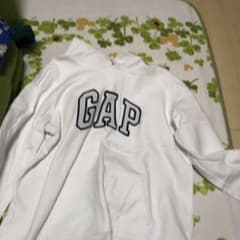 GAP ホワイトパーカーのサムネイル