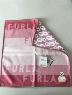 フルラ　ハンカチのサムネイル