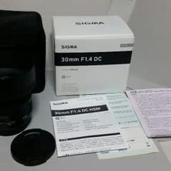 中古　SIGMA Art 30mmf1.4 DC ソニーαマウントのサムネイル