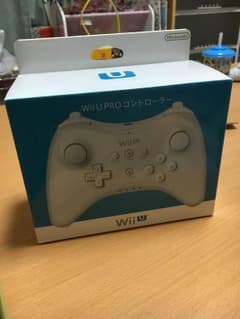 Wii Uプロコントローラーのサムネイル