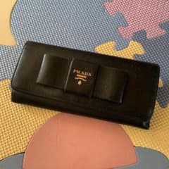 PRADA プラダ 長財布のサムネイル