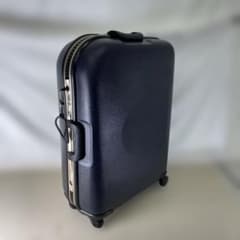 マルエム ルイジ・コラーニ 大型 スーツケース 鍵付き Colani - メルカリ