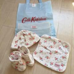 キャスキッドソン♡ベビーシューズ 帽子 タオルセットのサムネイル
