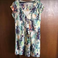 美品！鮮やかワンピースのサムネイル