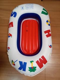 MIKI HOUSE　ボート型浮き輪(ロープ付き)のサムネイル
