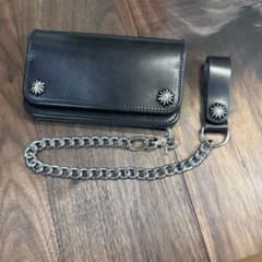 ⑵ トラッカーウォレット シルバー 栃木レザー ミドルサイズ アポロ