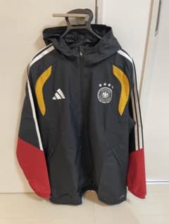 ドイツ代表 トレーニングジャケット 2025年11月 XLサイズ ドイツ代表 トレーニングジャケット 2025年11月 XLサイズ - メルカリ