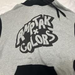 AMPTAKxCOLORS バイカラーパーカー　BLACKxGRAYのサムネイル