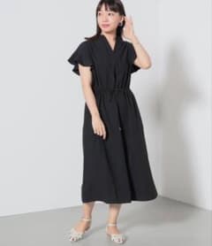 BEAMS HEART / 袖フリル スキッパー ドロスト ワンピースのサムネイル