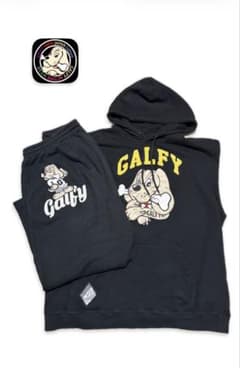美品☆GALFY(ガルフィー)ノースリーブ パンツセットアップ 大型犬のサムネイル