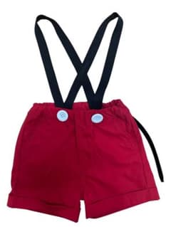 ミッキー風赤いサスペンダー付きショートパンツ　110のサムネイル
