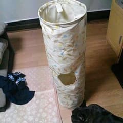 猫のお遊び用の円柱のサムネイル