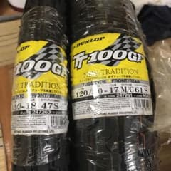 バイクタイヤのサムネイル