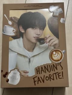HANJIN'S FAVORITE BOX フォトブック キーリングセット HANJIN'S FAVORITE BOX フォトブック キーリングセット - メルカリ