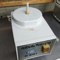 ロボクープ　robot coupe R301のサムネイル