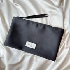【新品未使用】グッチ GUCCI beauty サテンポーチ ブラックのサムネイル