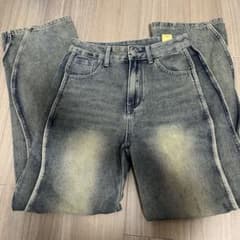 デニムパンツのサムネイル