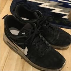 NIKE ナイキ スニーカーのサムネイル