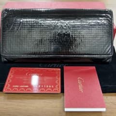 新品同様‼️ カルティエ Cartier 財布 二つ折り長財布 ハッピー