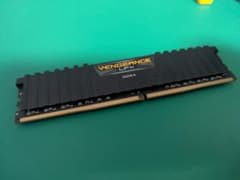 ジャンク 32GB (2x16GB)3200MHz メモリ2枚 ジャンク DDR4 32GB 1枚 - メルカリ