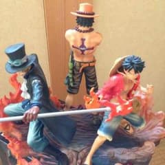 ワンピースフィギュア 最強の義兄弟 エース サボ ルフィのサムネイル