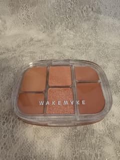WAKEMAKE アイシャドウパレットのサムネイル