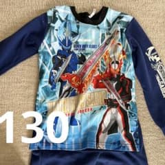 仮面ライダー　セイバー　130サイズ 長袖　光るパジャマのサムネイル