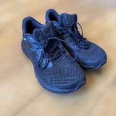 adidas ブラック メッシュ スニーカー　23.5cmのサムネイル