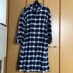 シャツワンピースのサムネイル