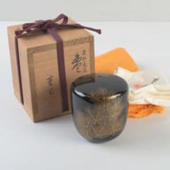 茶道具　三辻雪里作　若松蒔絵　棗　共布共箱　V　9316 茶道具 三辻雪里作 若松蒔絵 棗 共布共箱 V 9316 - メルカリ