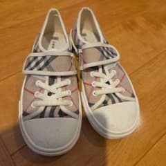 BURBERRY キッズ スニーカー 19.0cm チェック柄 - メルカリ