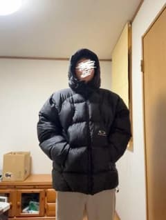 OAKLEY×PALACE フード付きダウンジャケット L ブラックのサムネイル