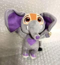 ディズニー　ズートピア　フィニック　ぬいぐるみバッジ　象　激レア美品希少 ディズニー ズートピア フィニック ぬいぐるみバッジ 象 激レア美品
