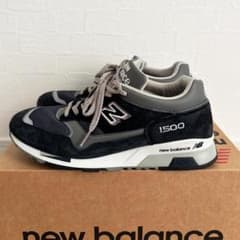 美品 ニューバランス M1500PNV 24.5cm ネイビー